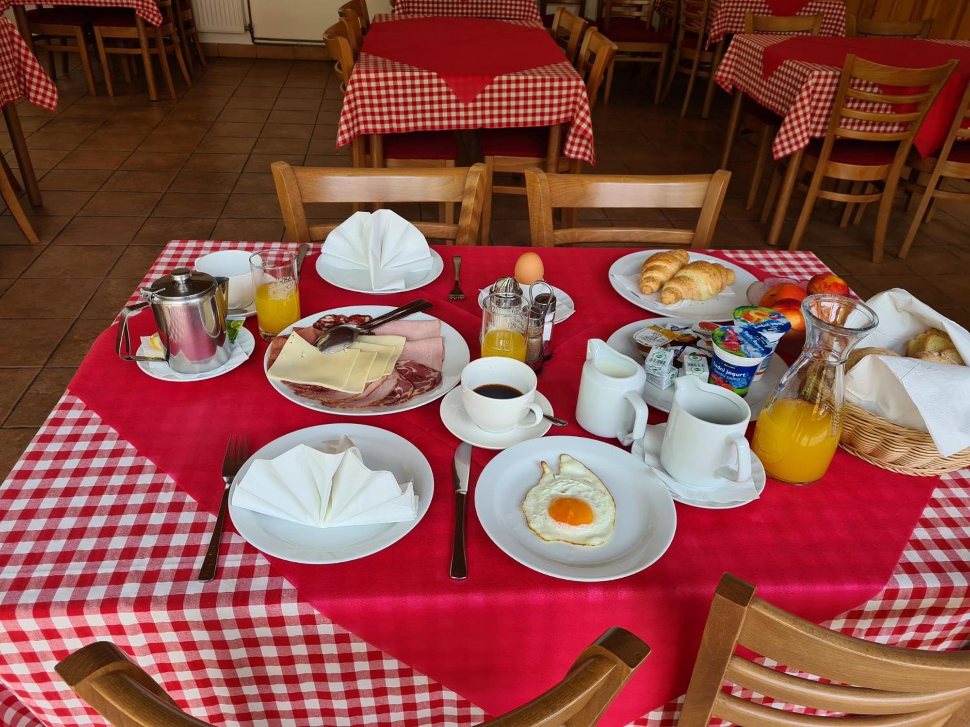 Gostilna Batist Bed & Breakfast Bohinjska Bela Dış mekan fotoğraf