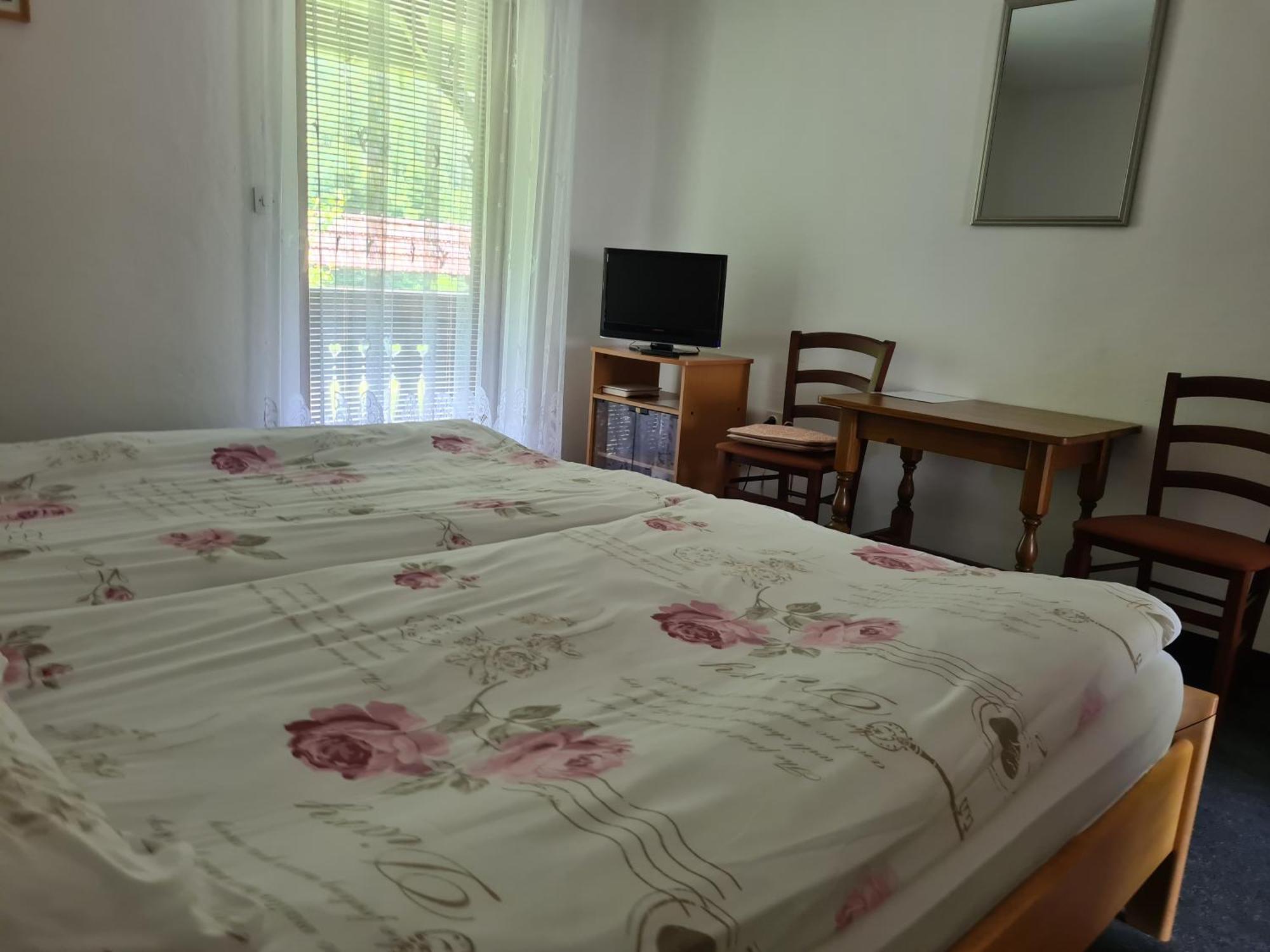 Gostilna Batist Bed & Breakfast Bohinjska Bela Oda fotoğraf